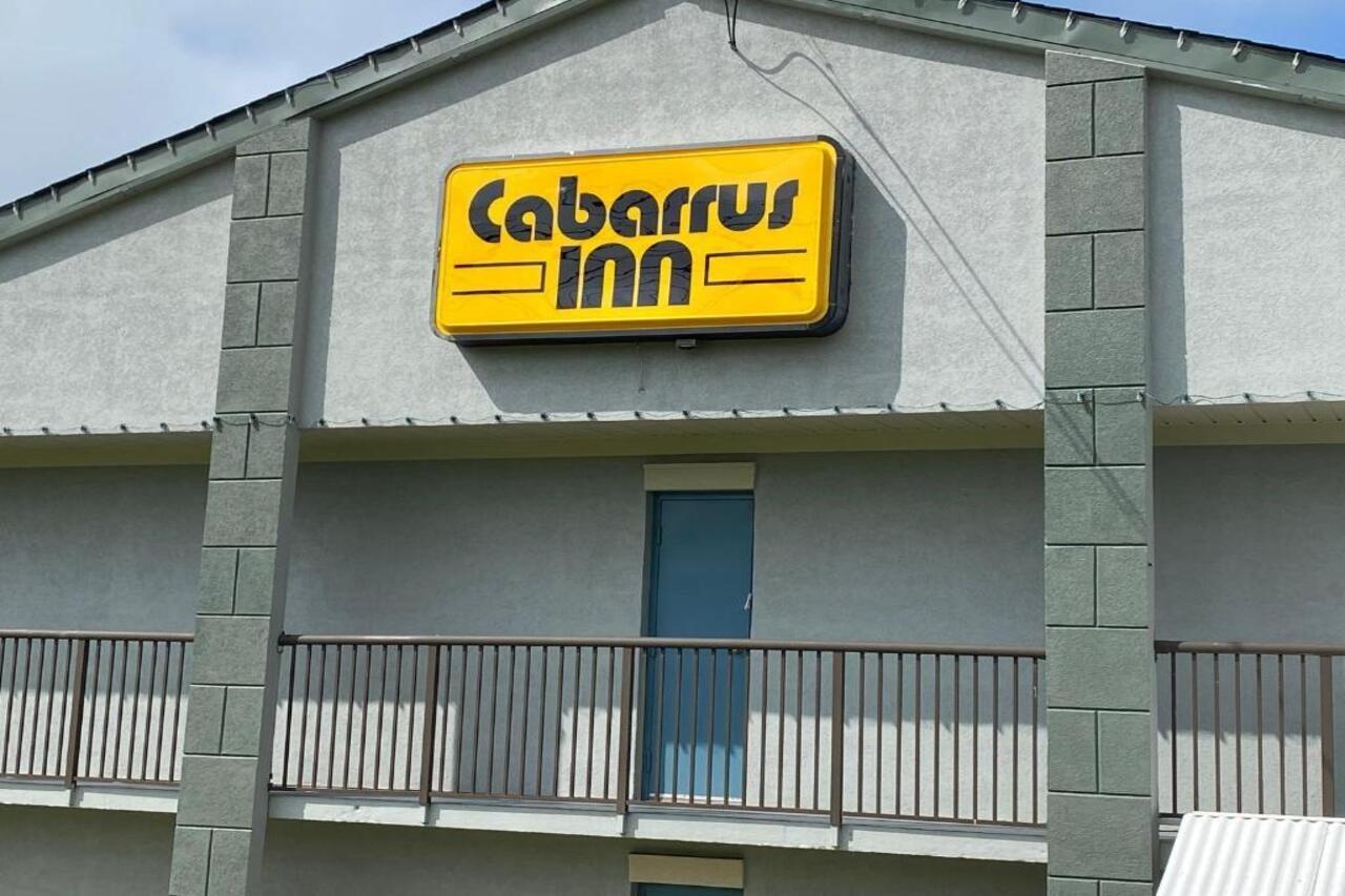 Cabarrus Inn Конкорд Екстериор снимка